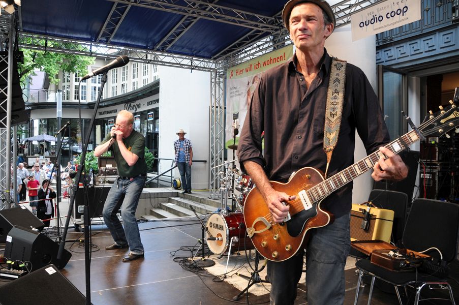 11 13 Abi Wallenstein & Blues Culture