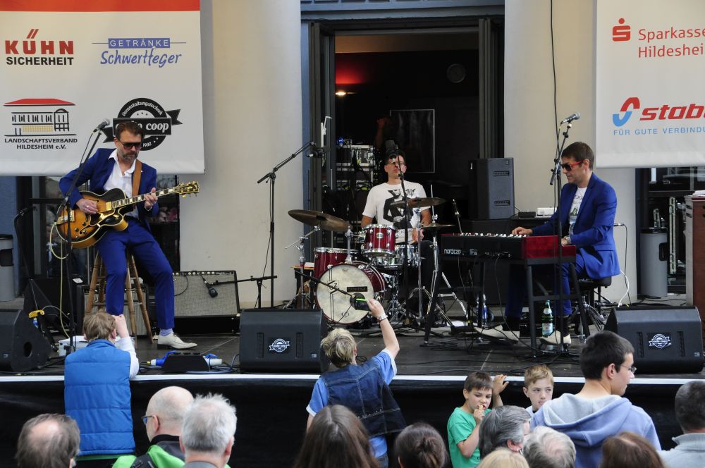 15 07 Jimmy Jazz Trio