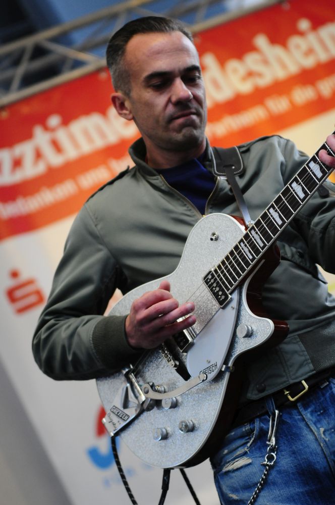 16 11 Nico Duportal & His Rhythm Dudes