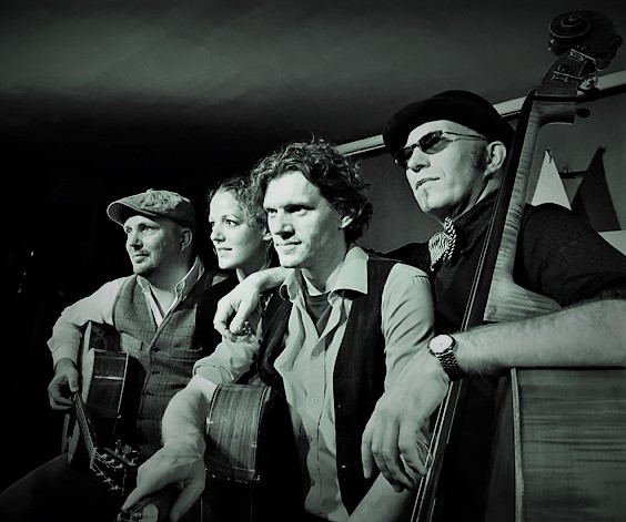 Spottiswoode-Trio