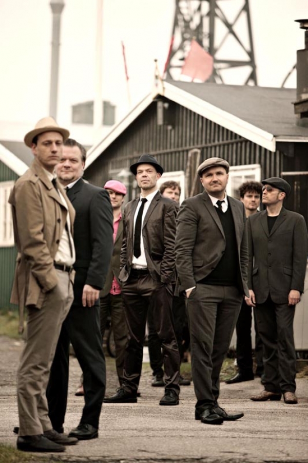 Thorbjörn Risager & The Black Tornado